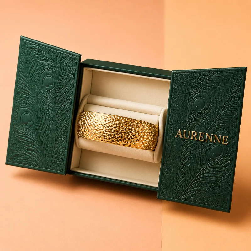 Embossed Bracelet Packaging Wholesale
